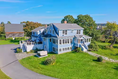 HEATED SALTWATER POOL, Pickleball. Higgins Beach Estate~sleeps 30. 12 min to DT, photo 4