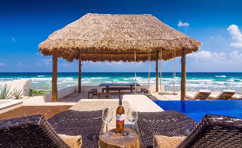 Outdoor dining at Villa Sofia Luxurious Ocean Front Villa Last Minute Discounts