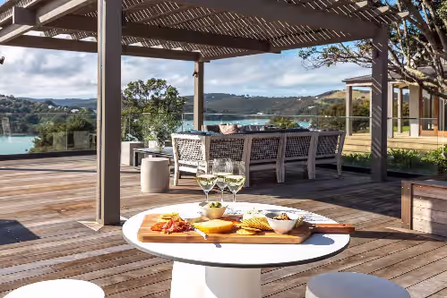 Outdoor dining at Putiki Estate