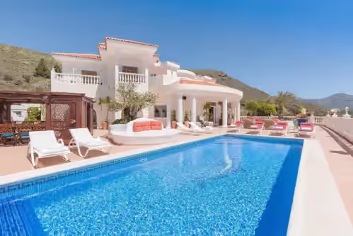 Luxury Villa Adeje Private Heated 10x4m Pool Cinema Disco Panoramic Sea Views, photo 3