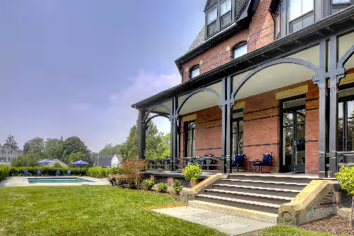Gracious Victorian Estate Home, Walk to town and beach, photo 3