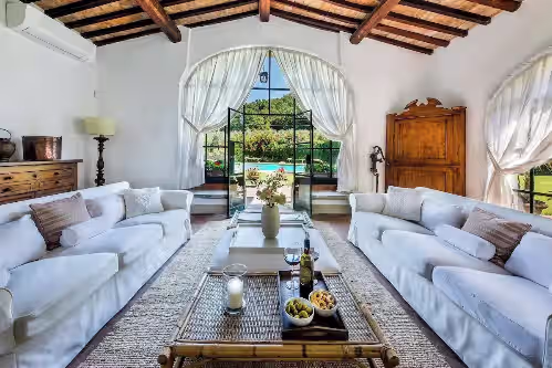 FABULOUS 9BR-8.5BA VILLA W PRIVATE HEATED POOL, IN PRIME LOCATION NEAR FLORENCE, photo 2