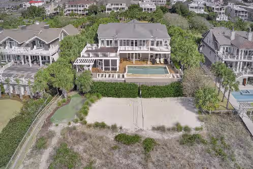 Isola Palma - 114 Ocean Boulevard by AvantStay | Beachfront | Infinity Pool!