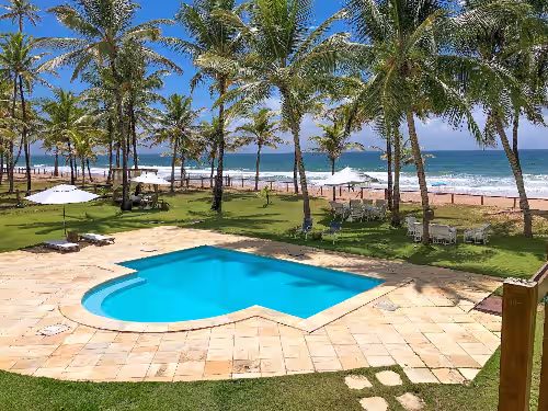Mansion right on the sand at Busca Vida beach, photo 3