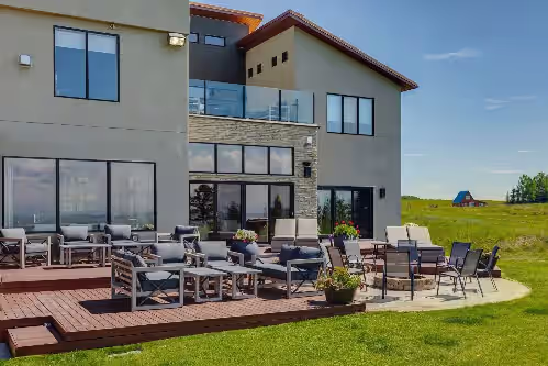 Entertaining custom home with 180 degree views of the Rocky Mountains, photo 2