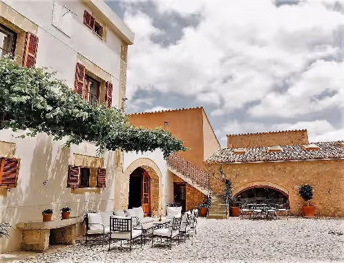 BARRACAS COUNTRY LODGE (max 12 rooms for 24 pax)