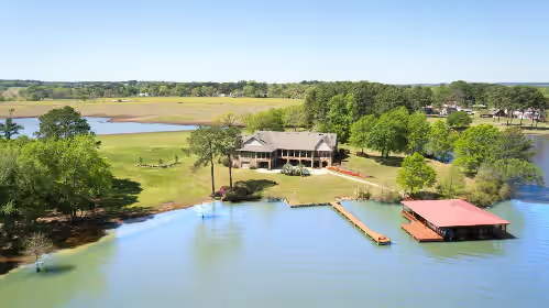 Lake Palestines Best Property for Vacations, Reunions, Events, GetAways!!!
