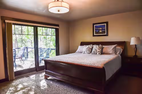 Flathead Lake Waterfront Dream House, photo 4
