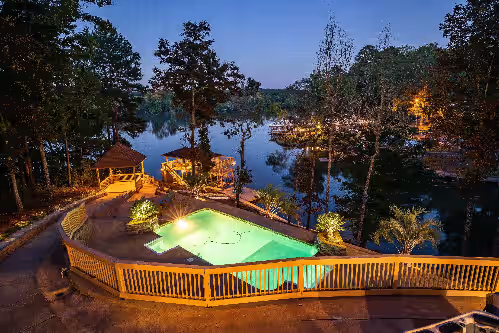 Gorgeous 6BR Lake Home w/Pool, Hot Tub & Boathouse