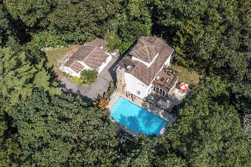 Estate Property, Pool, Beaches, Watch Hill, Electric Boat, Naval Bases