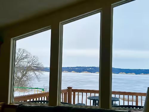 Lakefront Vacation Home / Cabin for Rent / Lewis & Clark Lake, photo 5