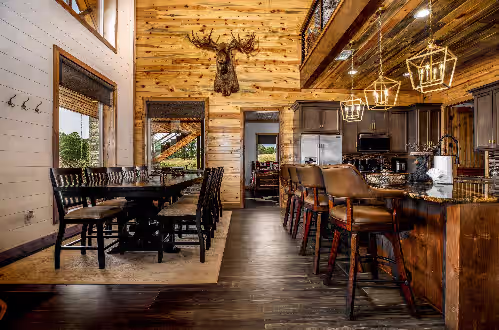 Crystal Lake Mansion: Luxurious Retreat in Broken Bow, Oklahoma, photo 5