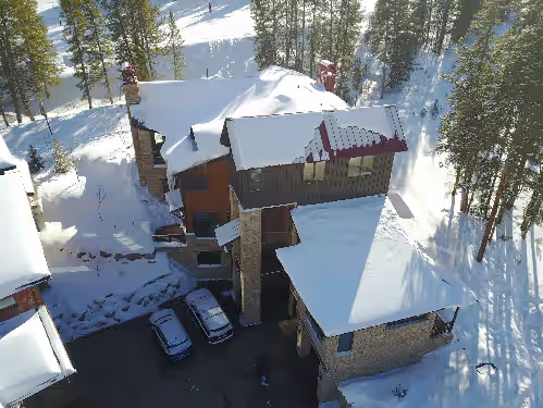 TRUE SKI-IN/SKI-OUT; ELEVATOR; 6BR; HOT TUB; SKI ROOM; GAME ROOM; MEDIA ROOM, photo 3
