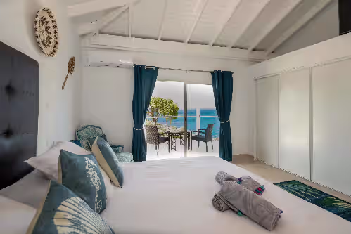 Breathtaking 180 views on the Caribbean sea. Cliff side & Private beach access, photo 4