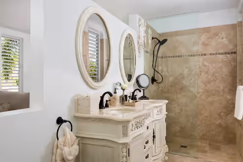 Bathroom at 8 Bedroom Luxury Beachfront Villa in Turks & Caicos