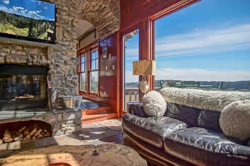 Slope side 8 BR at Sanctuary Majestic Mountain Top Estate 4800 square feet of quality sleeps 16, photo 2
