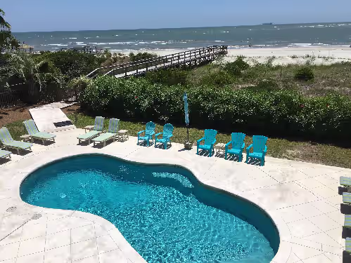 OCEANFRONT / FIREFLY / POOL / ELEVATOR / GREAT FOR LARGE FAMILIES