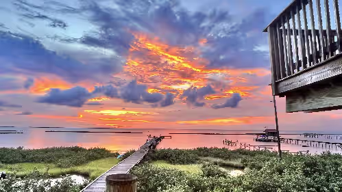 Majestic bayfront home. 450 pier w/ boat access, crabbing, fishing, & swimming, photo 2