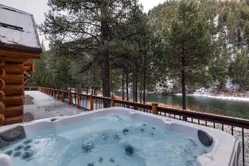 The Riverfront Lodge on the Blackfoot, photo 2