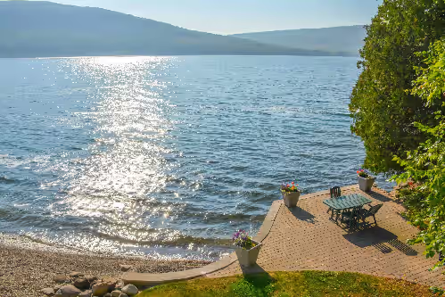 Peaceful Sanctuary: “The Definition of Lakefront Luxury”, photo 3